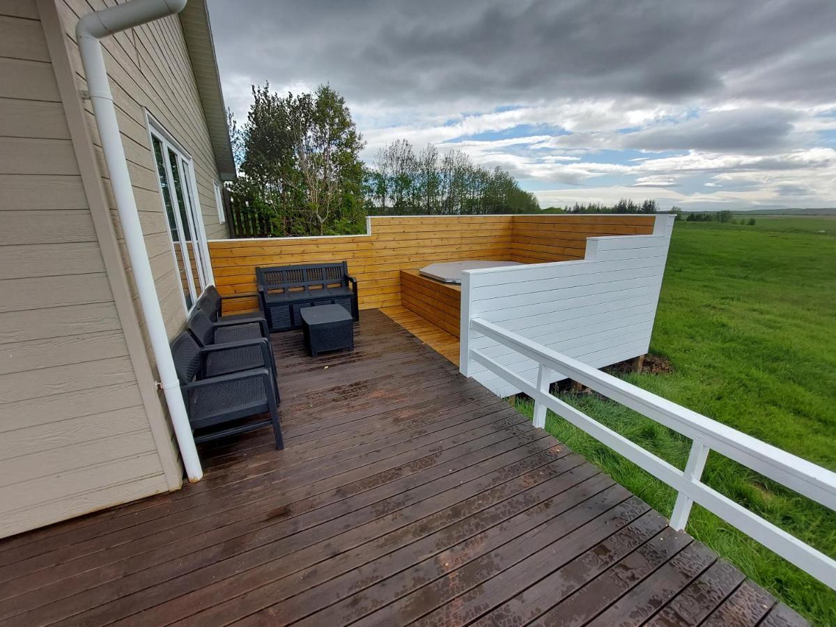 Iceland Inn Lodge, Entire Place With Hot Tub. Selfoss Luaran gambar
